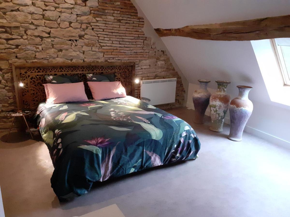 De Pierre Et De Lumiere Appartement Jouhe Buitenkant foto
