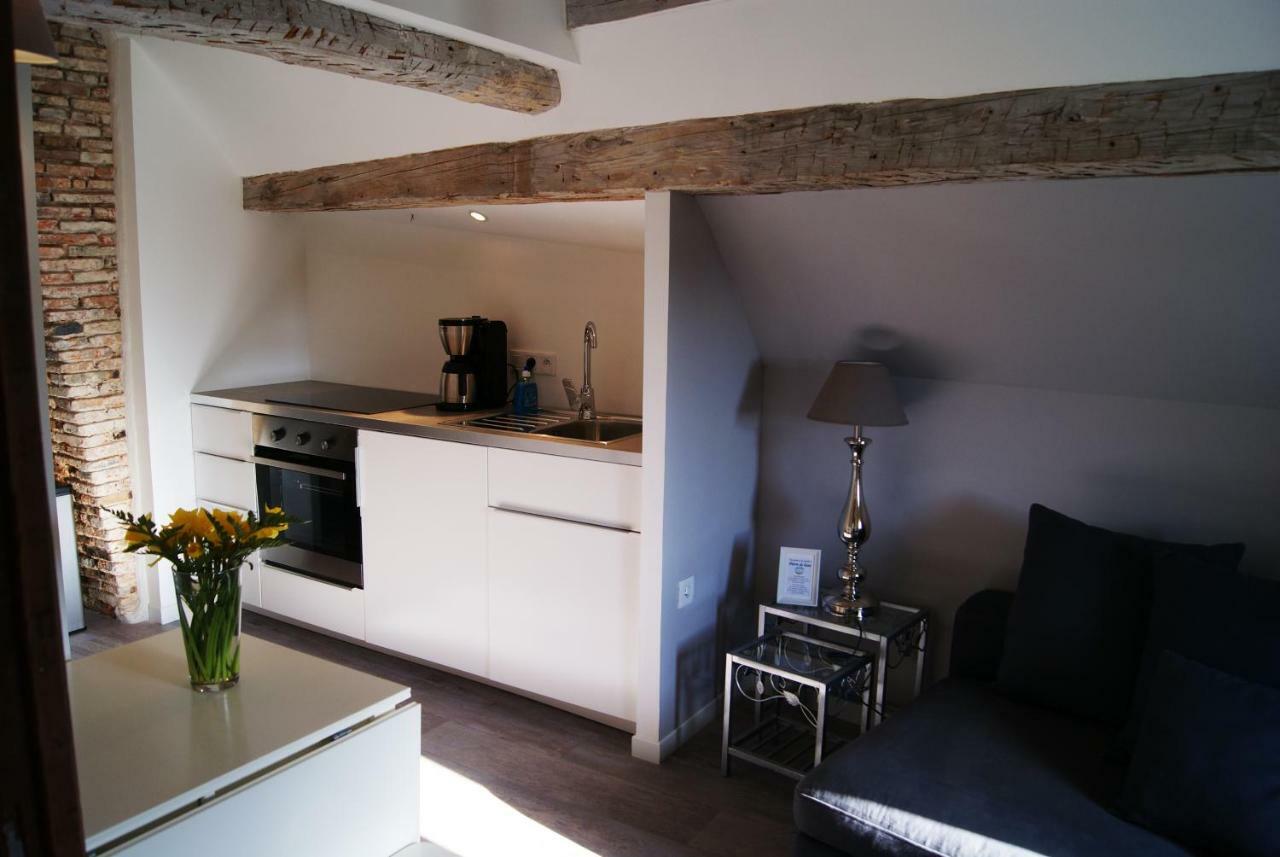 De Pierre Et De Lumiere Appartement Jouhe Buitenkant foto